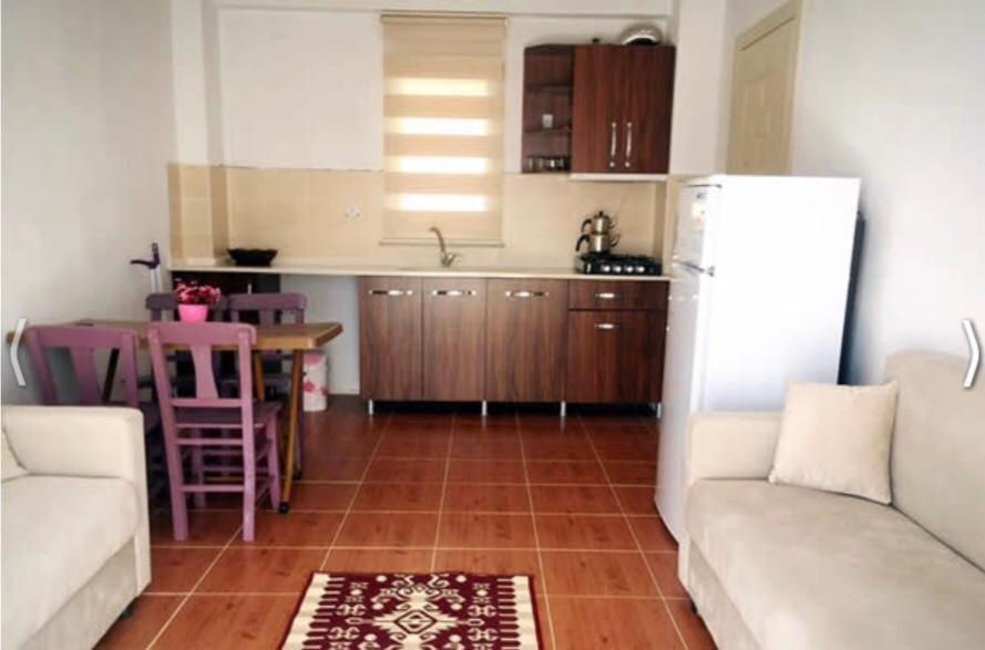 Goekceada Ugurlu Apart Luaran gambar
